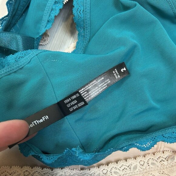 Lot Of 2 Torrid Size 2 2X Bralette Lace No Wire - Picture 10 of 11